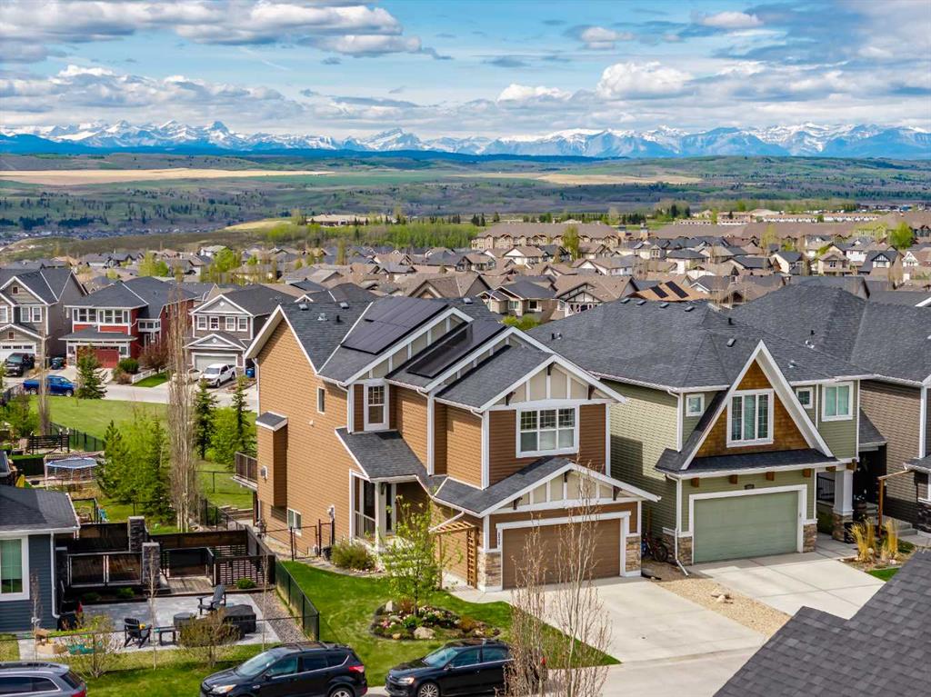 128 Sunset Park, Cochrane, Alberta, T4C0N5