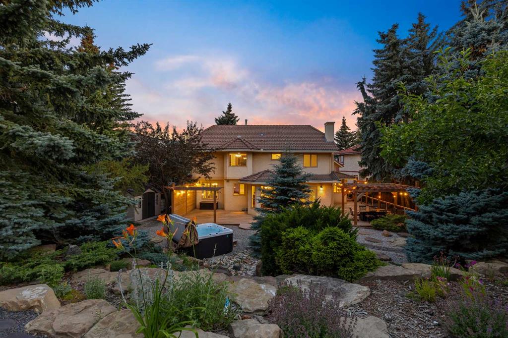 138 Scimitar Bay NW, Calgary, Alberta, T3L 1L5