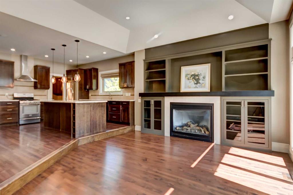 51 Aspen Meadows Green SW, Calgary, Alberta, T3H5J9