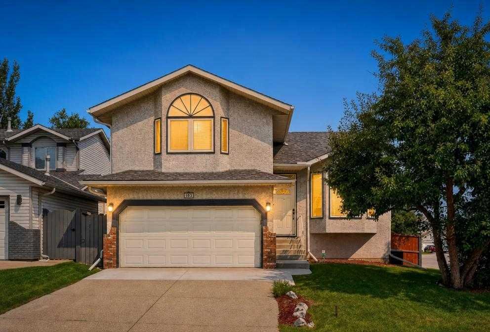 105 Riverview Court SE, Calgary, Alberta, T2C 3V7