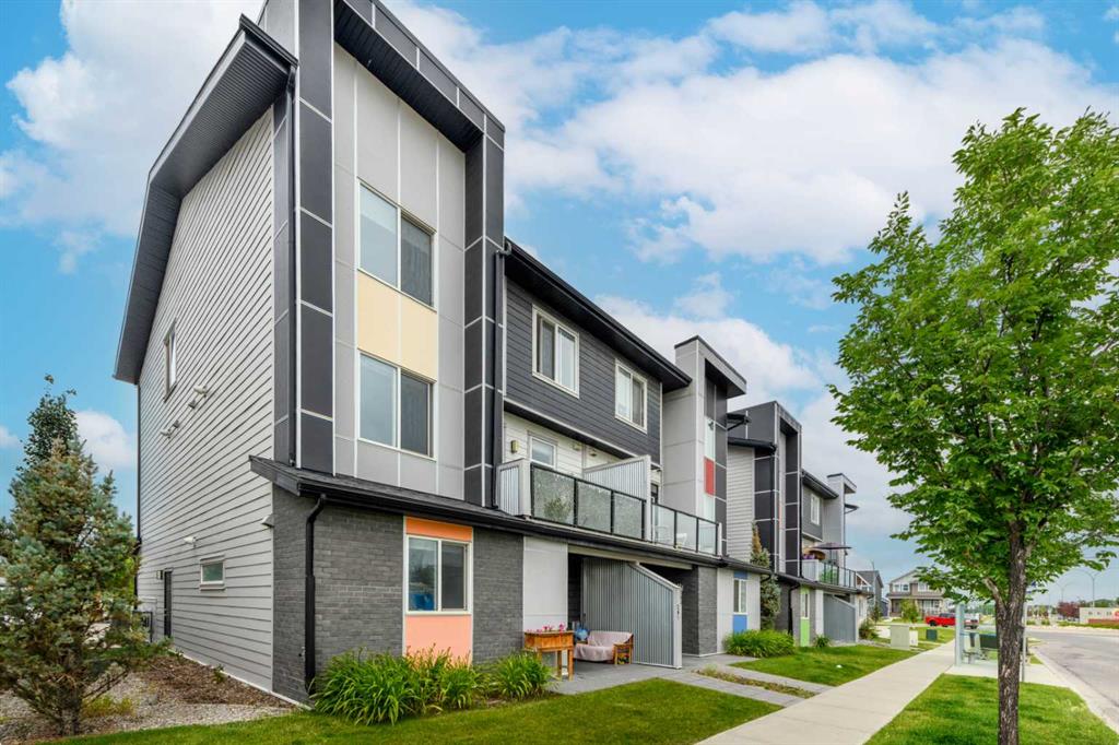 261 REDSTONE Street NE, Calgary, Alberta, T3N 1M5