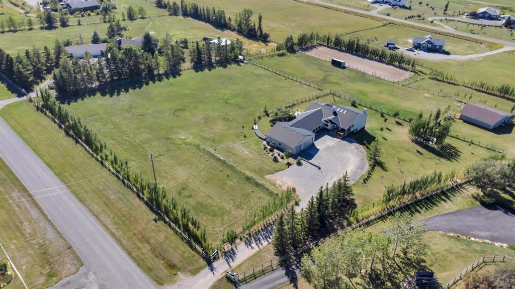 434029 2 Street E, Rural Foothills County, Alberta, T1S 1A1