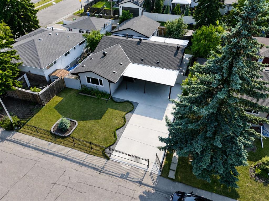 23 Sussex Crescent SW, Calgary, Alberta, T2W 0L4