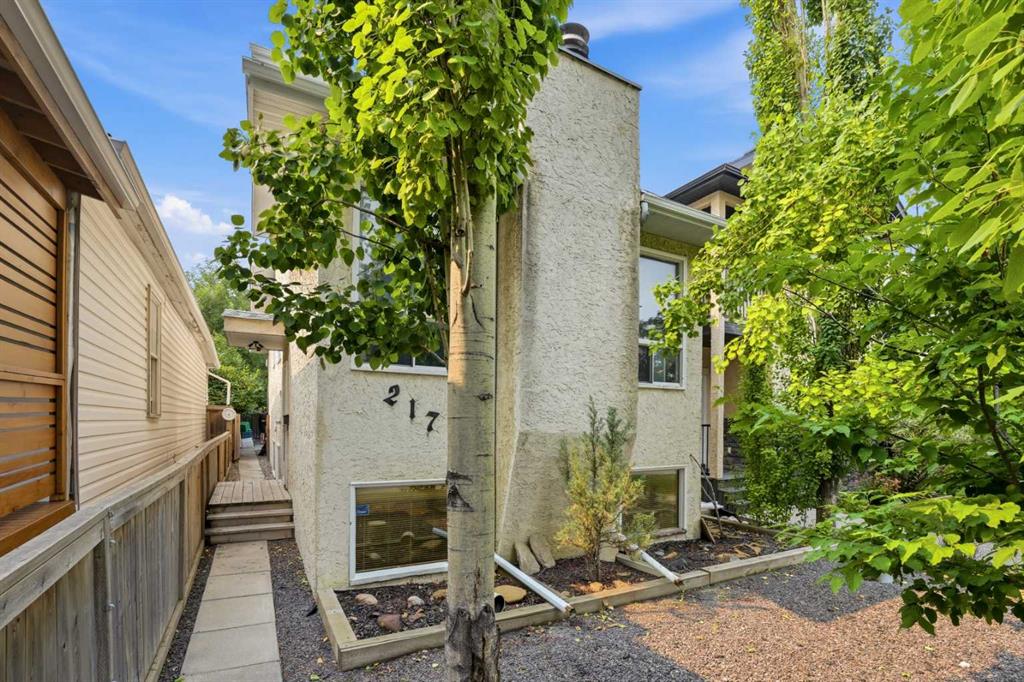 217 23 Avenue NE, Calgary, Alberta, T2E 1V8