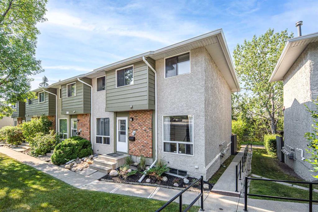 #16 6915 Ranchview Drive NW, Calgary, Alberta, T3G 1R8