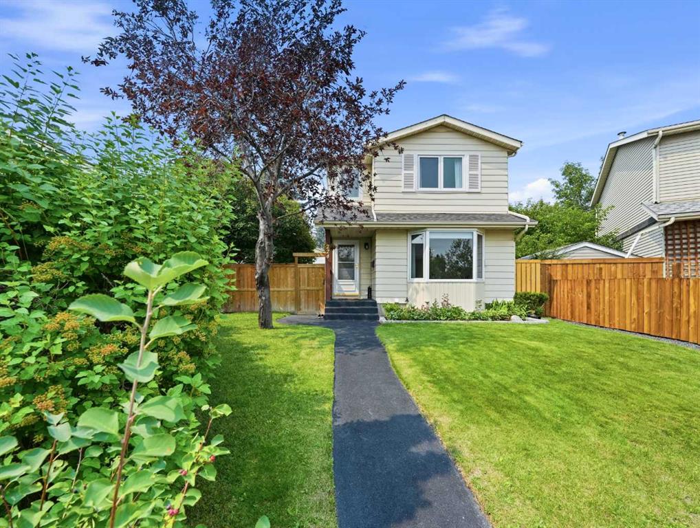 224 Erin Dale Place SE, Calgary, Alberta, T2B 2R7