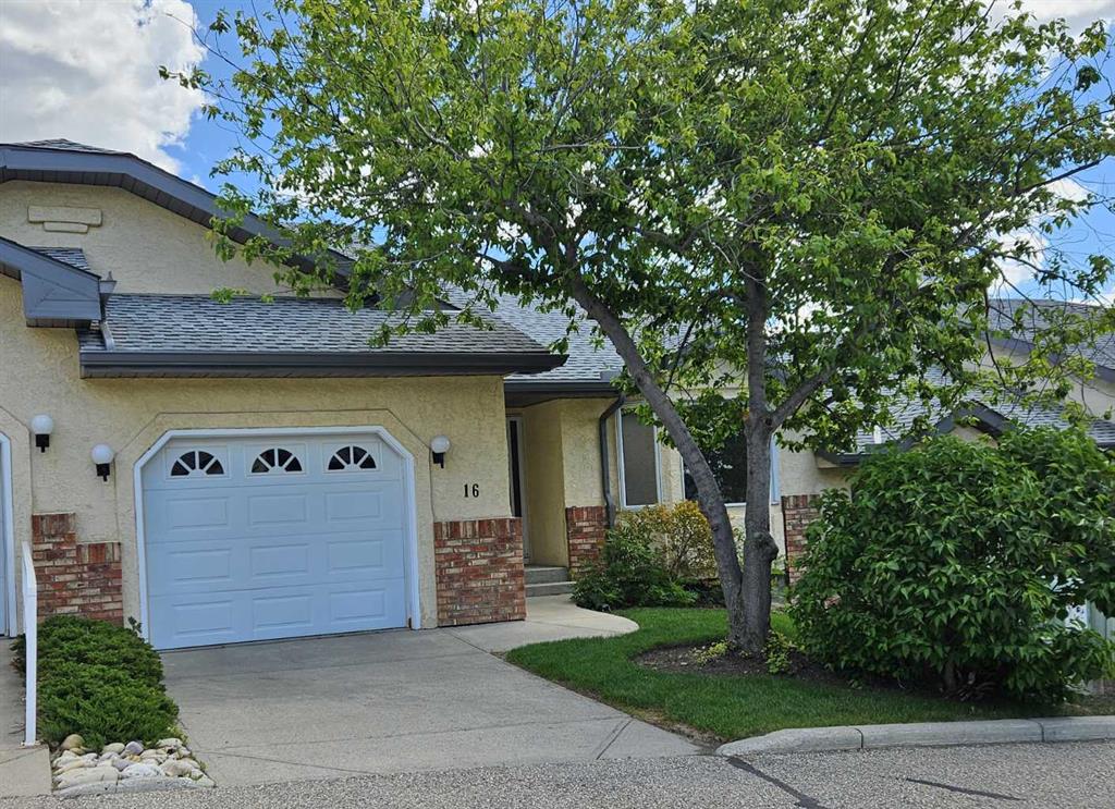 16 Edenwold Green NW, Calgary, Alberta, T3A 5B8