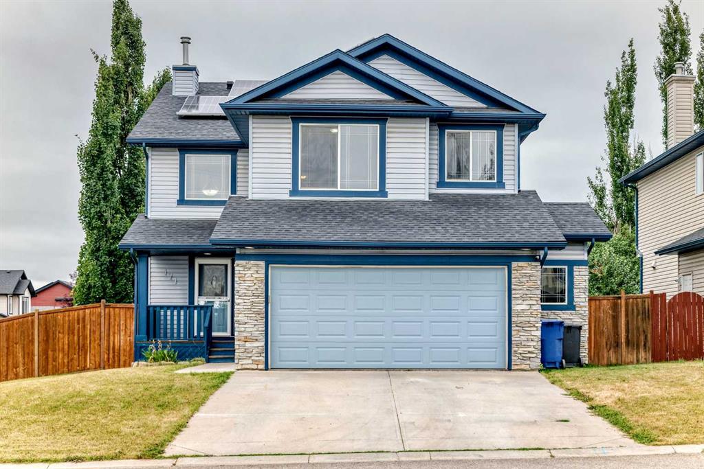 171 Oakmere Green, Chestermere, Alberta, T1X 1N4