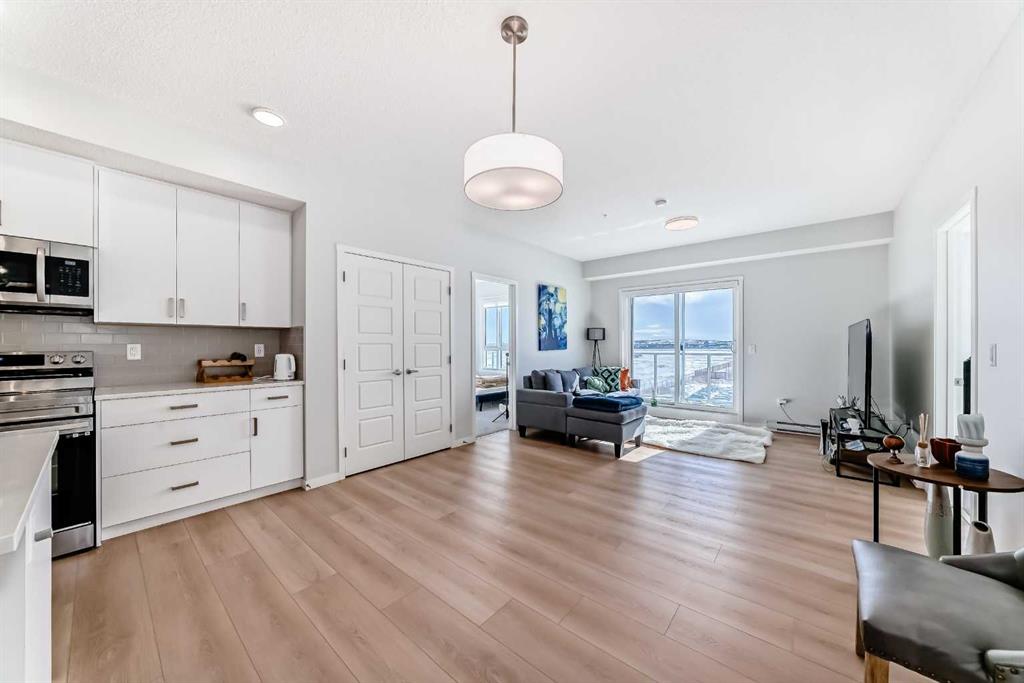 #4414 550 Belmont Street SW, Calgary, Alberta, T2X 5Y9