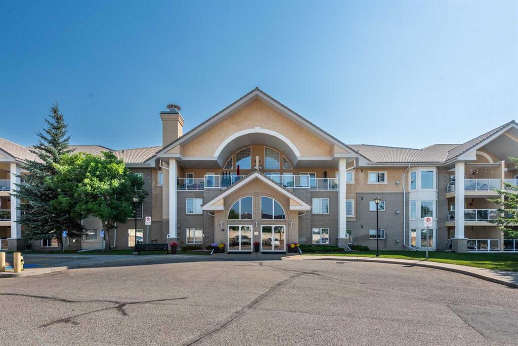 #304 728 Country Hills Road NW, Calgary, Alberta, T3P 5K8
