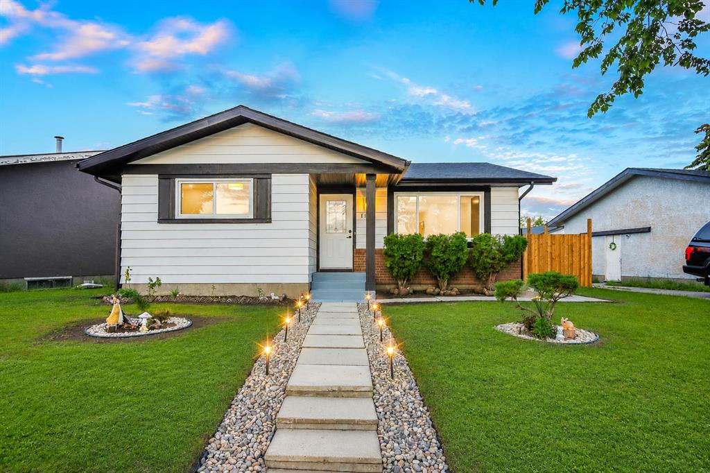 1174 abbeydale Drive NE, Calgary, Alberta, T2A 6L1