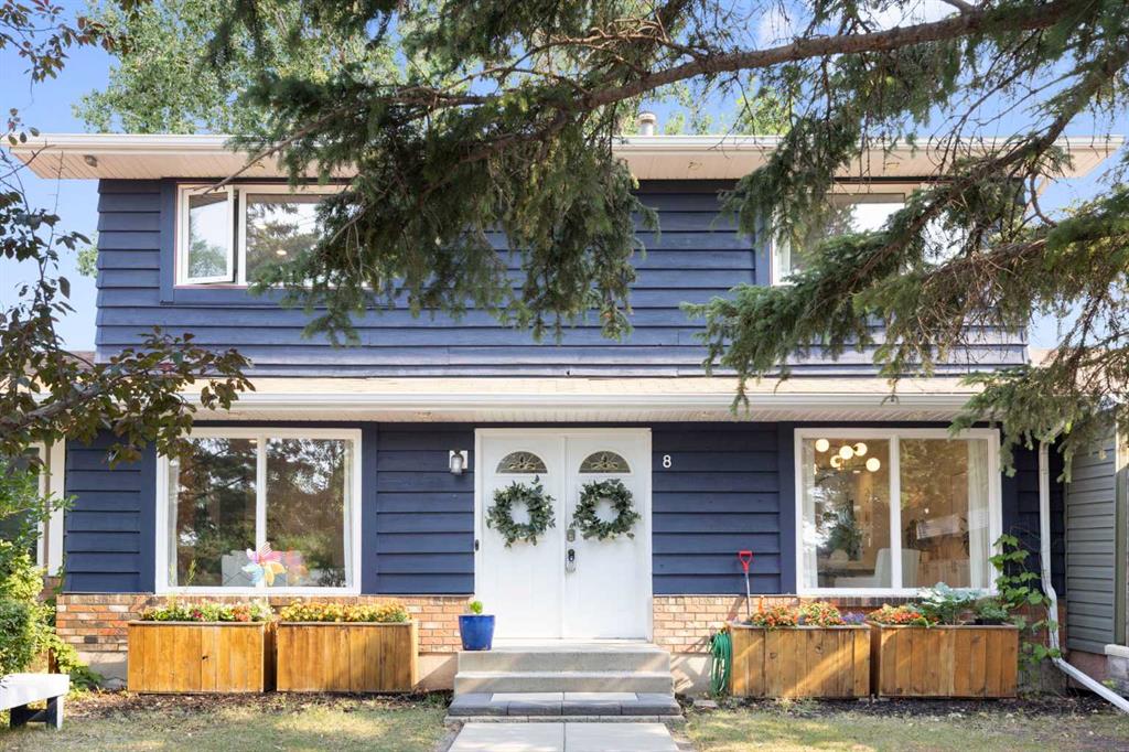 8 Midridge Bay SE, Calgary, Alberta, T2X 1E7