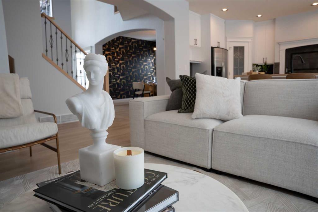 3 Strathridge Bay SW, Calgary, Alberta, T3H4S1