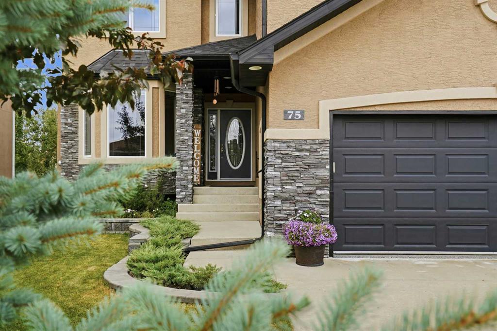 75 Royal Abbey Rise NW, Calgary, Alberta, T3G 4Y5