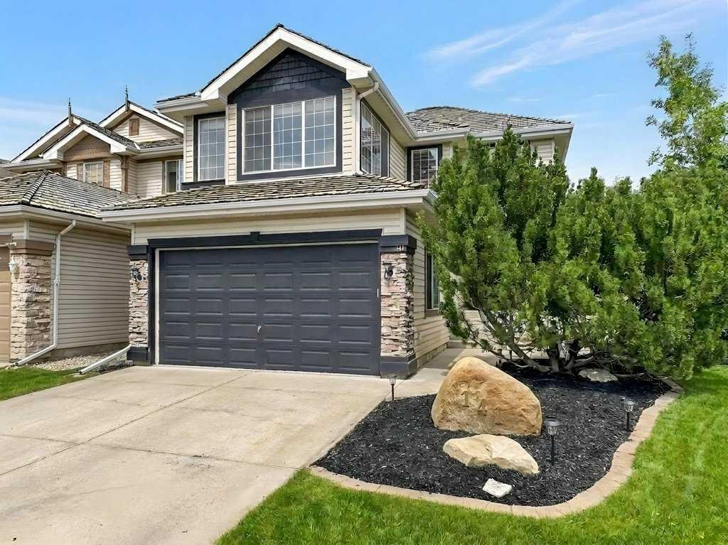 141 Douglas Glen Manor SE, Calgary, Alberta, T2Z 3Y5