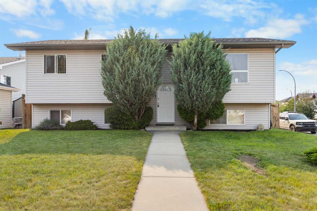 1501 Strathcona Close, Strathmore, Alberta, T1P 1S2