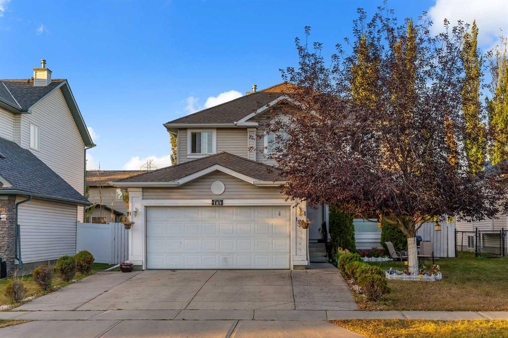 185 West Lakeview Drive, Chestermere, Alberta, T1X 1K2