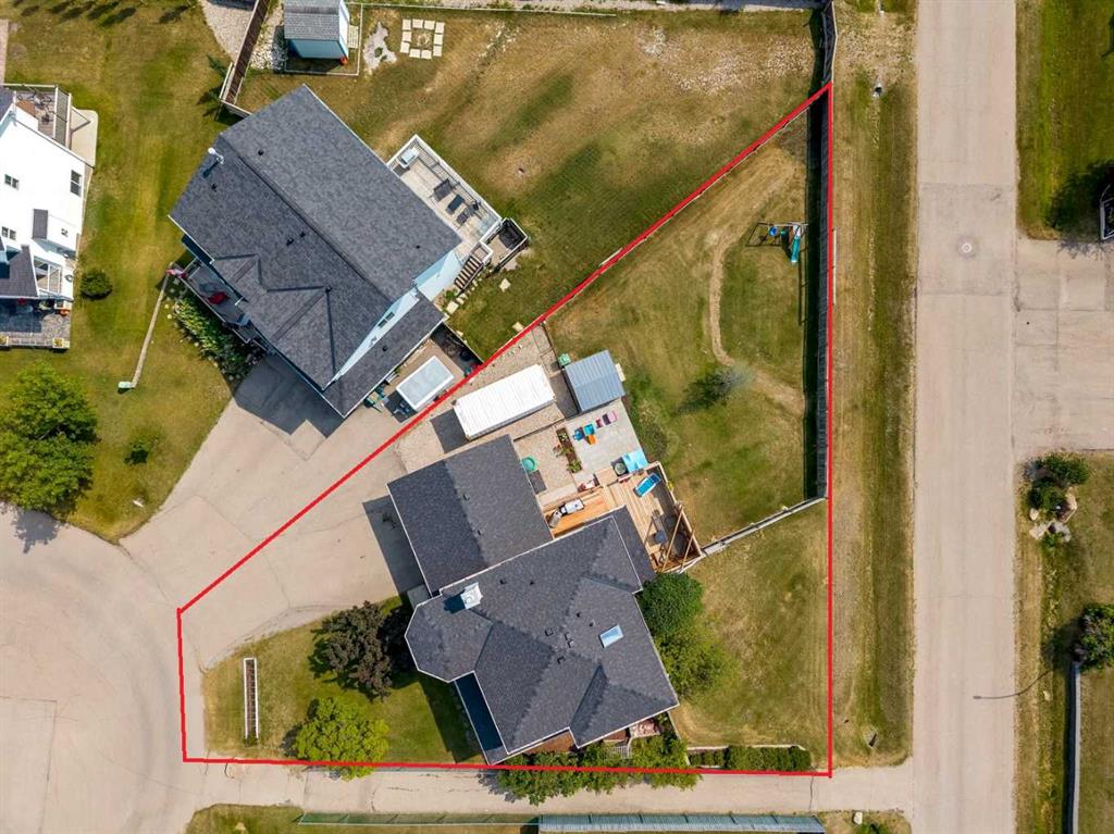 16 Henderson Bay NE, Langdon, Alberta, T0J1X1