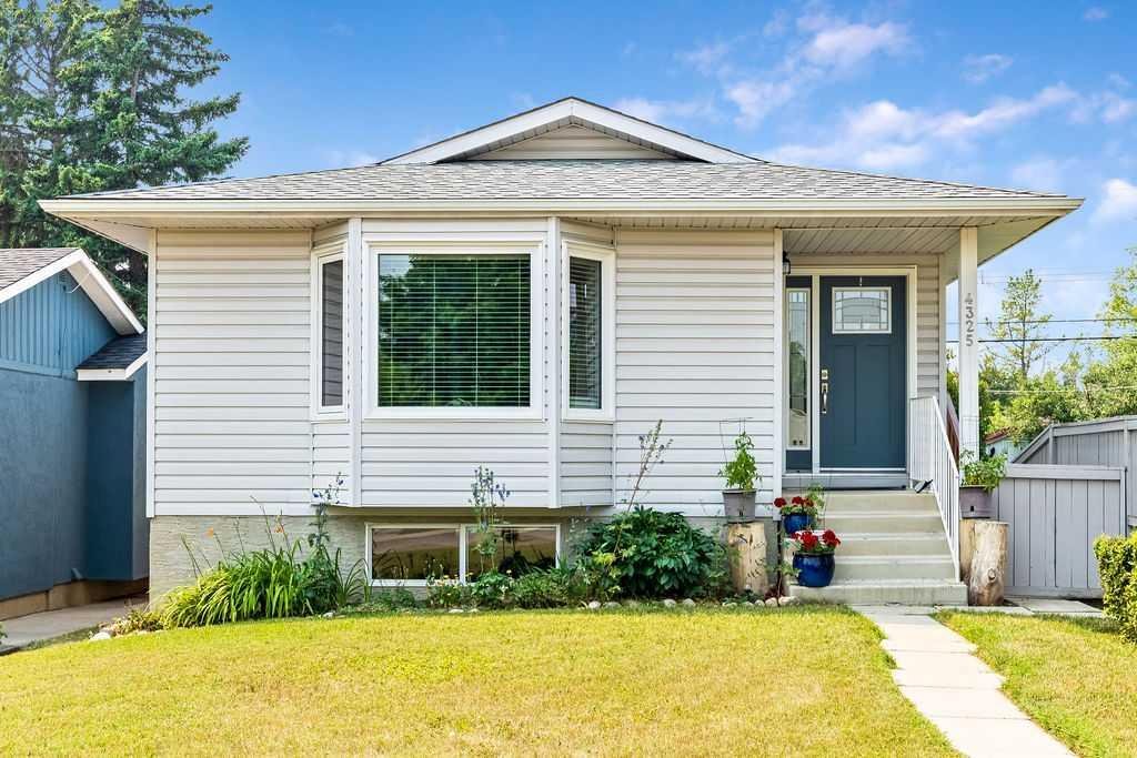 4325 70 Street NW, Calgary, Alberta, T3B 2K4
