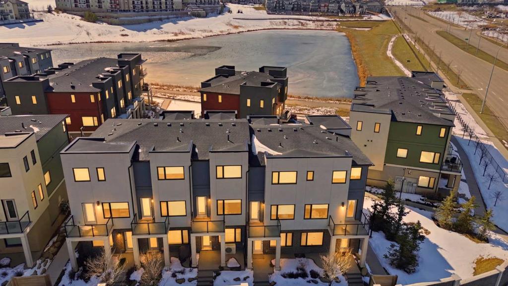 #904 218 Sherwood Square NW, Calgary, Alberta, T3R 0Y2