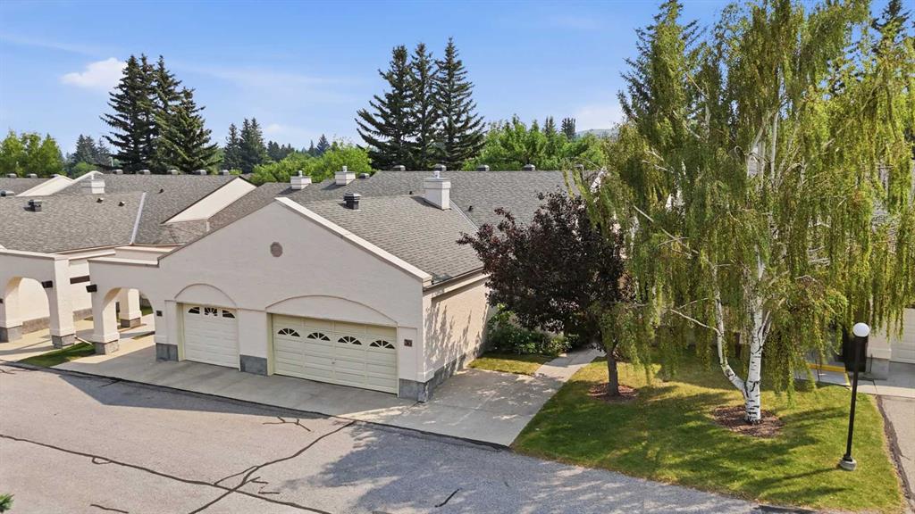 30 Sandarac Circle NW, Calgary, Alberta, T3K 3G7