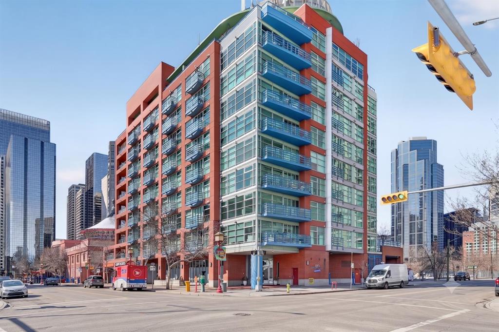 #312 205 Riverfront Avenue SW, Calgary, Alberta, T2P 5K4