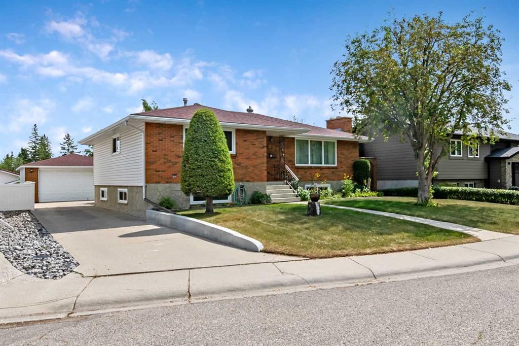 832 Canna Crescent SW, Calgary, Alberta, T2W 1N9