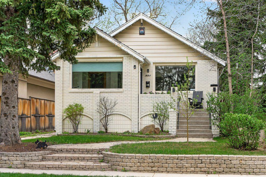 924 7A Street NW, Calgary, Alberta, T2M 3J3