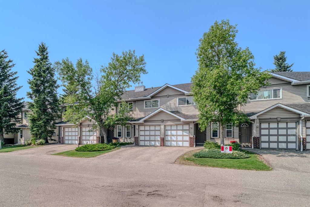 15 Harvest Glen Heights NE, Calgary, Alberta, T3K 4L3