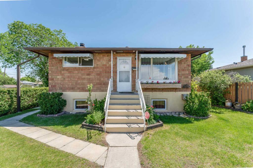 1502 40 Street SE, Calgary, Alberta, T2A 1K2