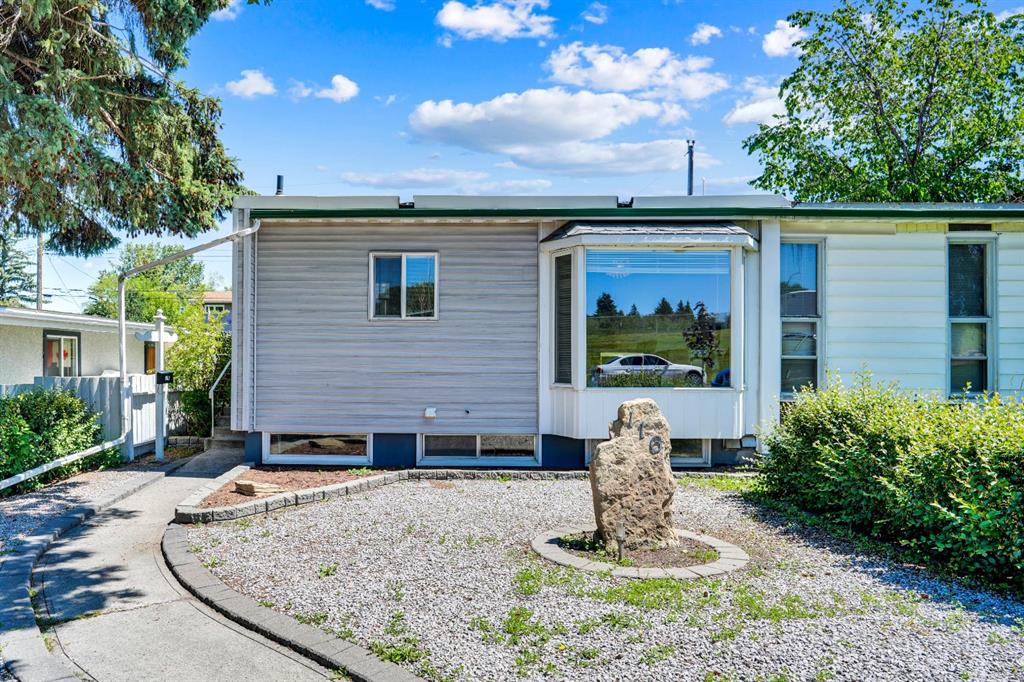 116 Selkirk Drive SW, Calgary, Alberta, T2W0M4