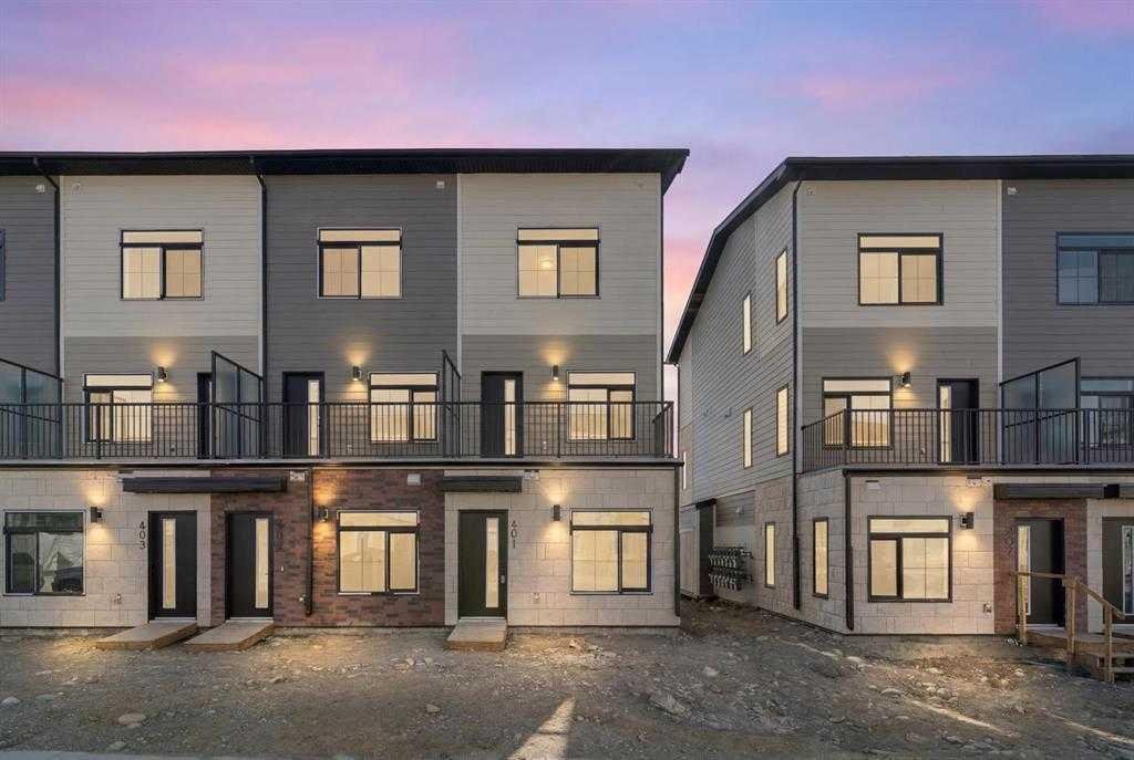 #402 156 Park Street, Cochrane, Alberta, T4C 3H3