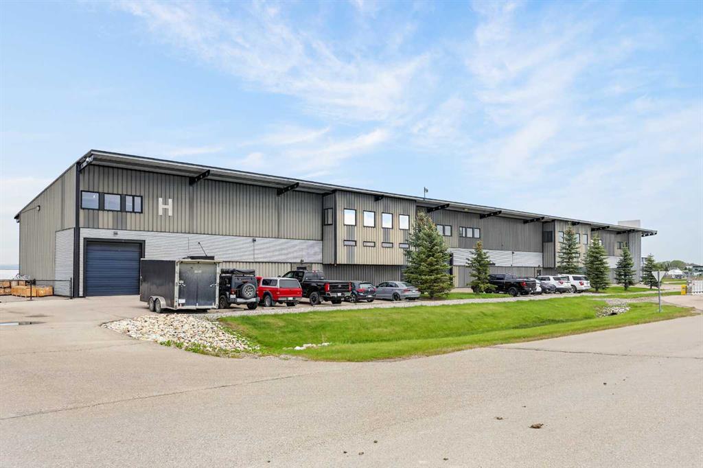 624 De Havilland Way, Rural Rocky View County, Alberta, T3Z 3S8