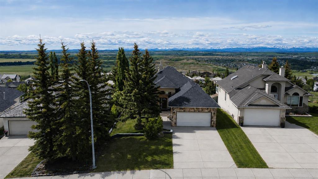 321 Gleneagles View, Cochrane, Alberta, T4C 1P4