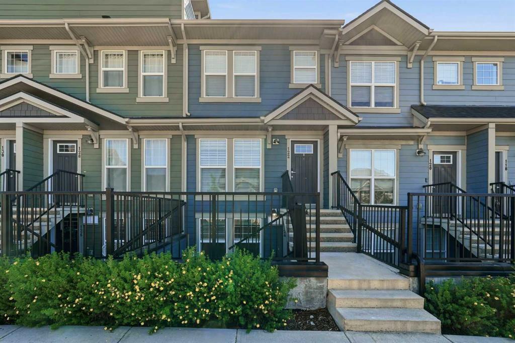 124 Cranbrook Square SE, Calgary, Alberta, T3M 3E3