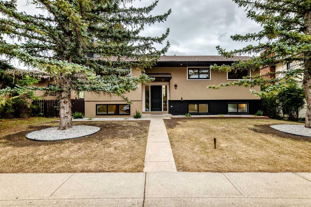307 Silverthorn Way NW, Calgary, Alberta, T3B 4E8