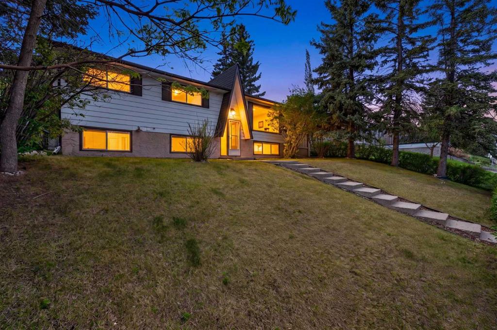 7539 Hunterview Drive NW, Calgary, Alberta, T2K4P7