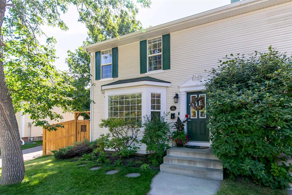 164 Somme Manor SW, Calgary, Alberta, T2T6L5