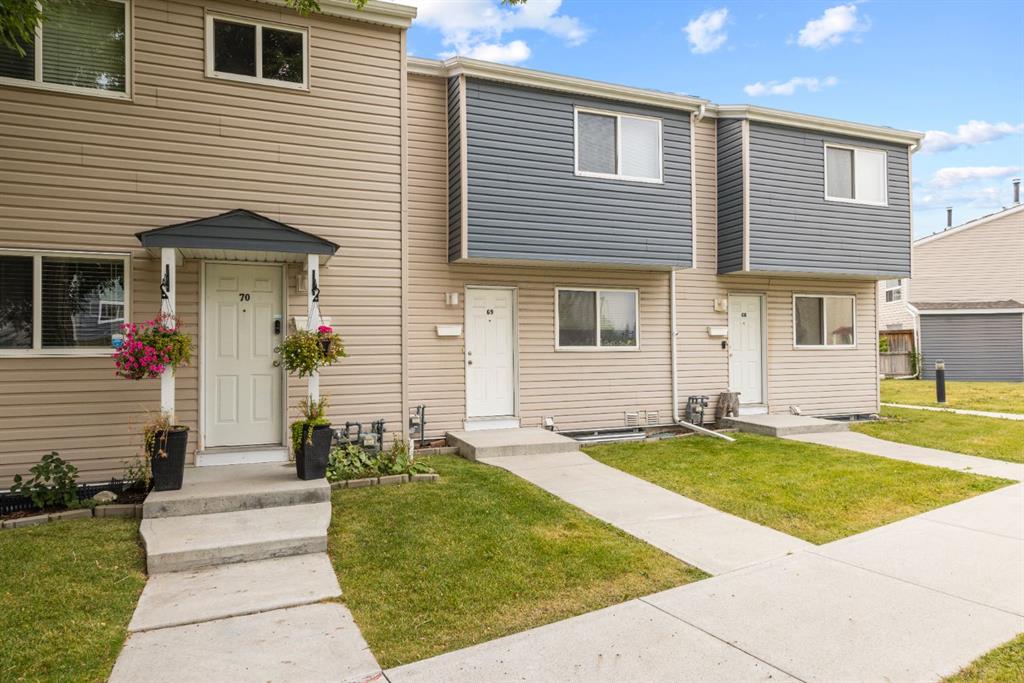 #69 5425 Pensacola Crescent SE, Calgary, Alberta, T2A 2G4
