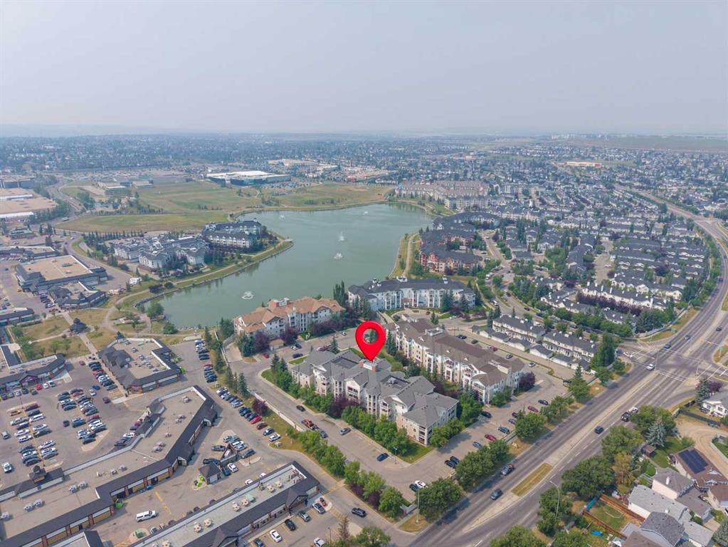 #56V 17 Country Village Bay NE, Calgary, Alberta, T3K 5Z3