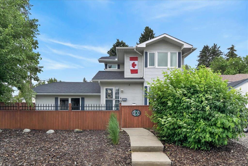 2511 Exshaw Road NW, Calgary, Alberta, T2M4E6