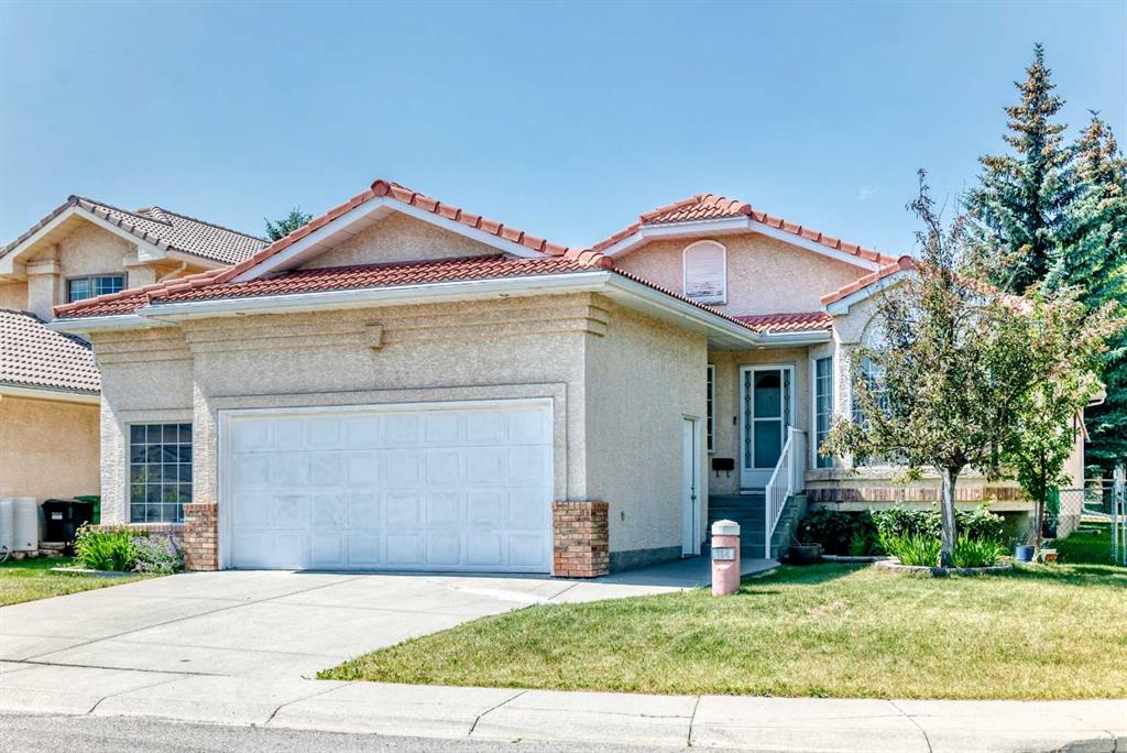 184 Hampshire Circle NW, Calgary, Alberta, T3A 4Y3