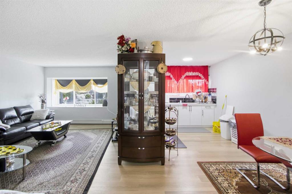 #205 8231 Elbow, Calgary, Alberta, T2V 1K6