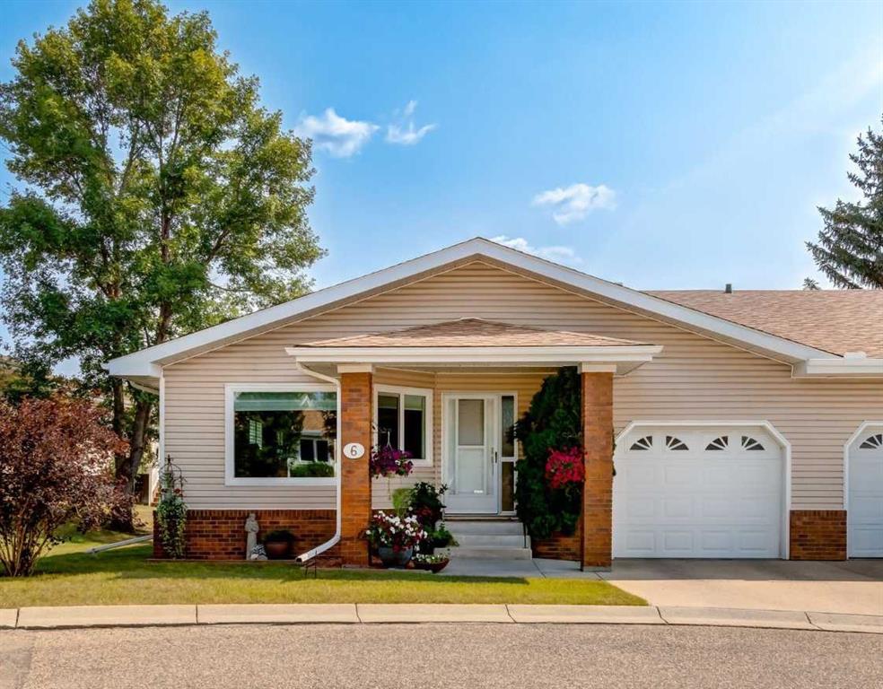 6 Vandoos Villas NW, Calgary, Alberta, T3A 4W3