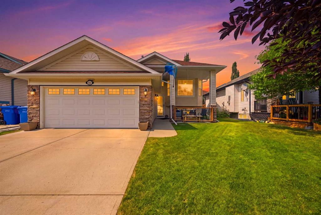 285 West Creek Springs Springs, Chestermere, Alberta, T1Y 1N7