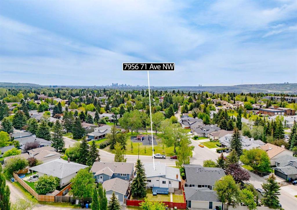 7956 71 Avenue NW, Calgary, Alberta, T3B 4J3