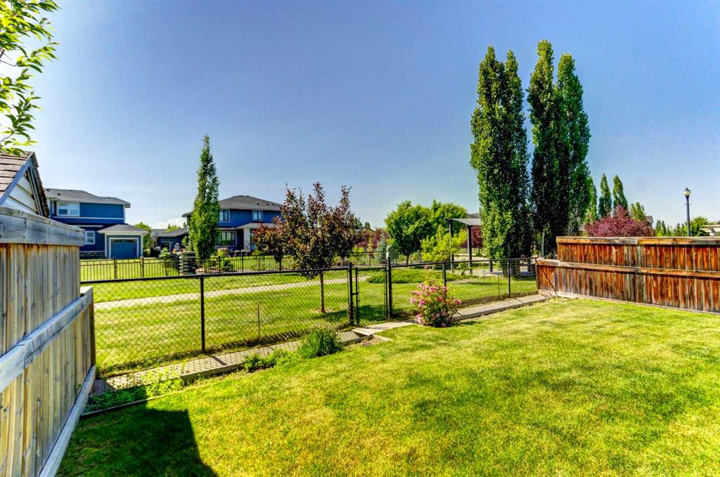 406 Silverado Boulevard SW, Calgary, Alberta, T2X 0N9