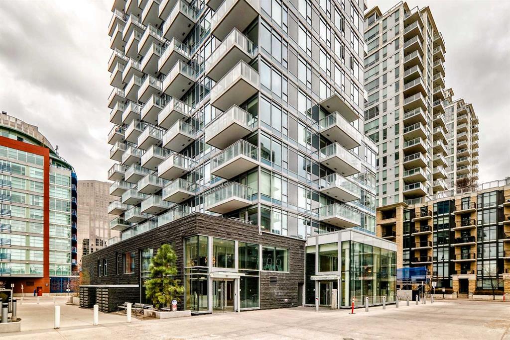 #104 108 Waterfront Court SW, Calgary, Alberta, T2P 1K7