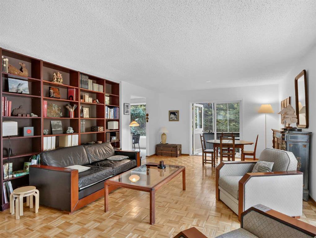 22 Pinewood Crescent, Canmore, Alberta, T1W 1P8