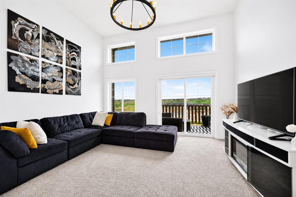 512 Sage Hill Grove NW, Calgary, Alberta, T3R0Z8